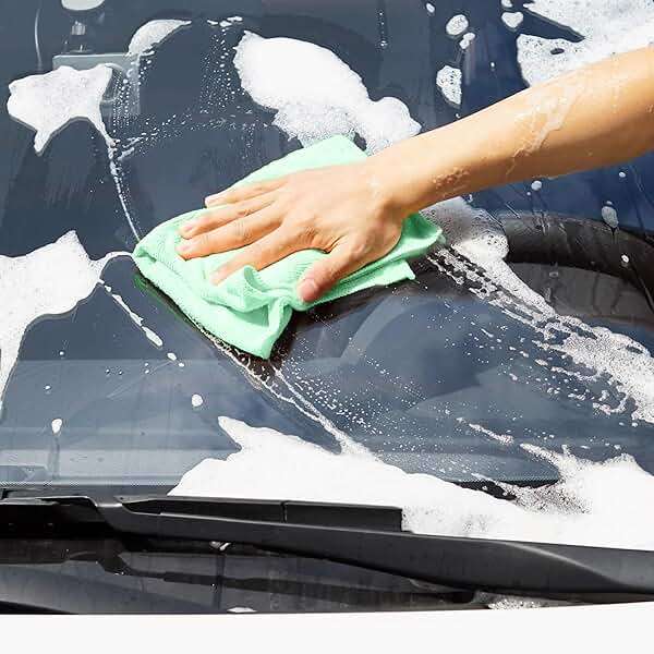 Amazon Basics Microfiber Cleaning Cloths, Ultra-Soft and Highly Absorbent, Streak-Free, Lint-Free, Scratch-Free, Washable, for Car Detailing and Glass Cleaning, 16" x 12", Green/Gray/Pink, 24-Pack - Image 4
