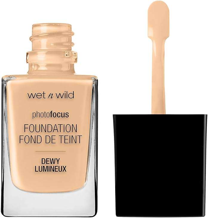 wet n wild Photo Focus Dewy Liquid Foundation Makeup, Soft Beige (Packaging May vary) - Image 1