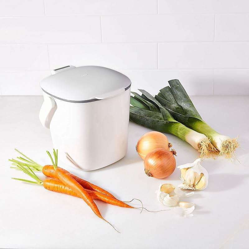 OXO Good Grips Easy-Clean Compost Bin, White - 0.75 GAL - Image 2