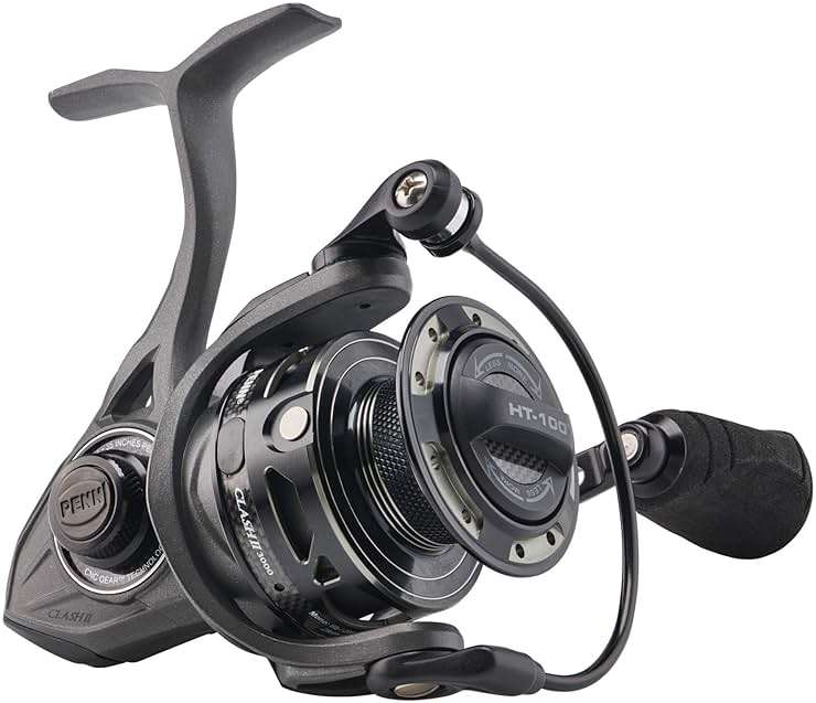 Penn Clash II Spinning Reel - Lightweight Saltwater Shore and Kayak Fishing Reel for Lure Fishing - Sea Fishing Reel for Bass, Pollack, Cod, Wrasse - Image 2