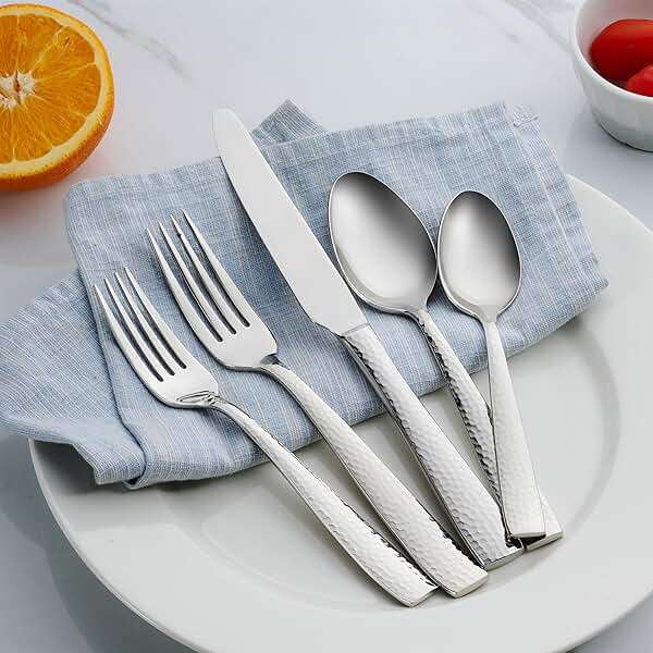 Hudson Essentials 40-Piece Hammered Stainless Steel 18/10 Flatware Silverware Set, Service for 8 (40-Piece Set) - Image 6