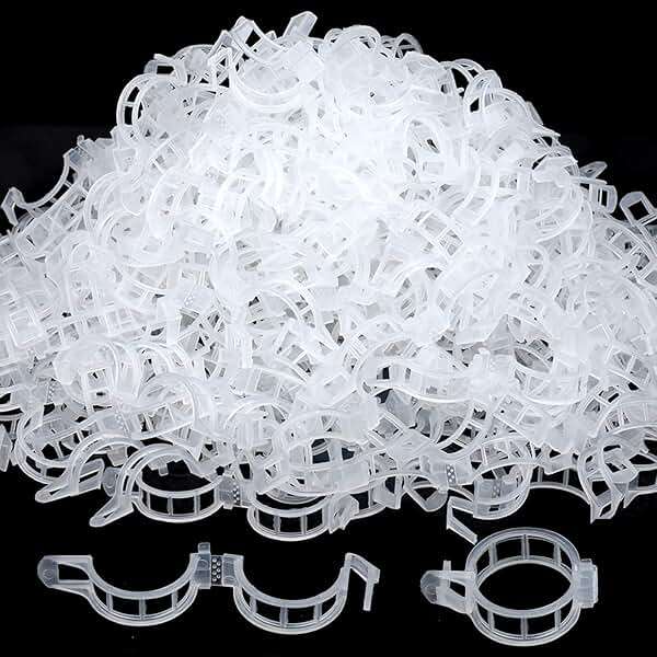 FANDAMEI 300 PCS Plant Support Clips, Plastic Garden Plant Ties, Tomato Clips Trellis for Tomato Cucumber Flower Squash Vine, 1” Inner Diameter for Climbing Plants - Image 1