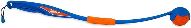 Chuckit! Fetch & Fold 25M Dog Ball Launcher, 25" Length, Includes Medium Ball (2.5") For Dogs 20-60 Pounds - Image 8