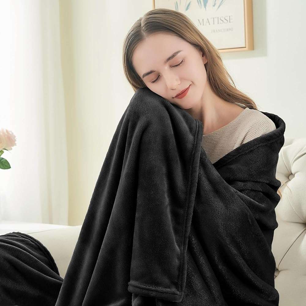 BEDELITE Fleece Blanket Black Throw Blankets for Couch & Bed, Luxury Plush Cozy Fuzzy Blanket 50x60 inches, Super Soft Warm Lightweight Throw Blanket for Travel Camping - Image 2