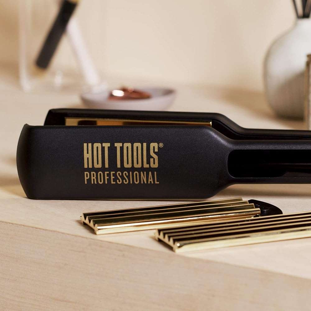 Hot Tools Professional 24K Gold 3-in-1 Crimper & Flat Iron Combo, 1 ½”, 1 ct. - Image 6