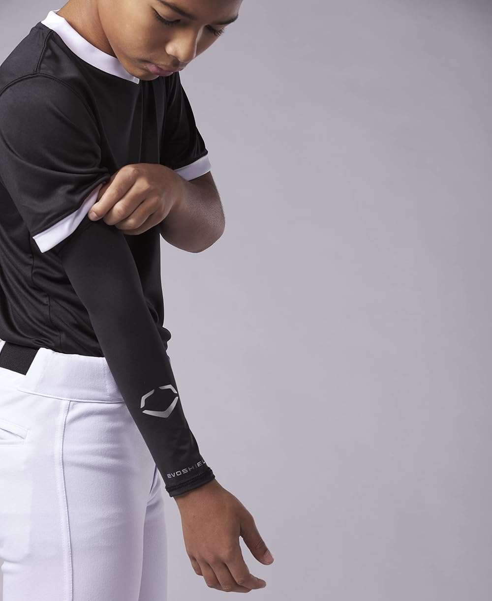 EvoShield Solid Compression Arm Sleeve - Image 3