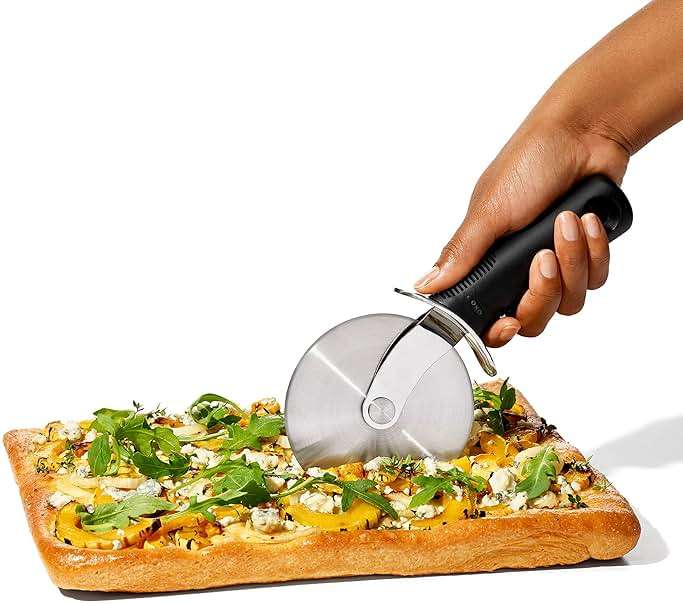 OXO Good Grips NEW Large 4-Inch Pizza Wheel and Cutter - Image 9