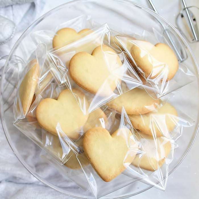 Morepack Clear Self Sealing Cellophane Bags,4x6 Inches 200 Pcs Cookie Bags Resealable Cellophane Bag for Packaging Cookies, Candy and Products - Image 7