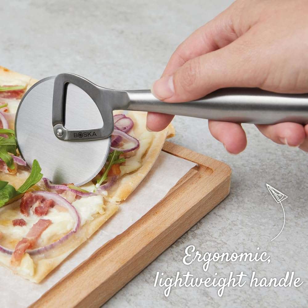 Boska Stainless Steel Pizza Cutter - Copenhagen Multifunctional Pizza Wheel Cutter - Handheld Food Slicer - Silver Non-Stick Adjustable Roller - Dishwasher Safe - for Kitchen Cooking - Image 6