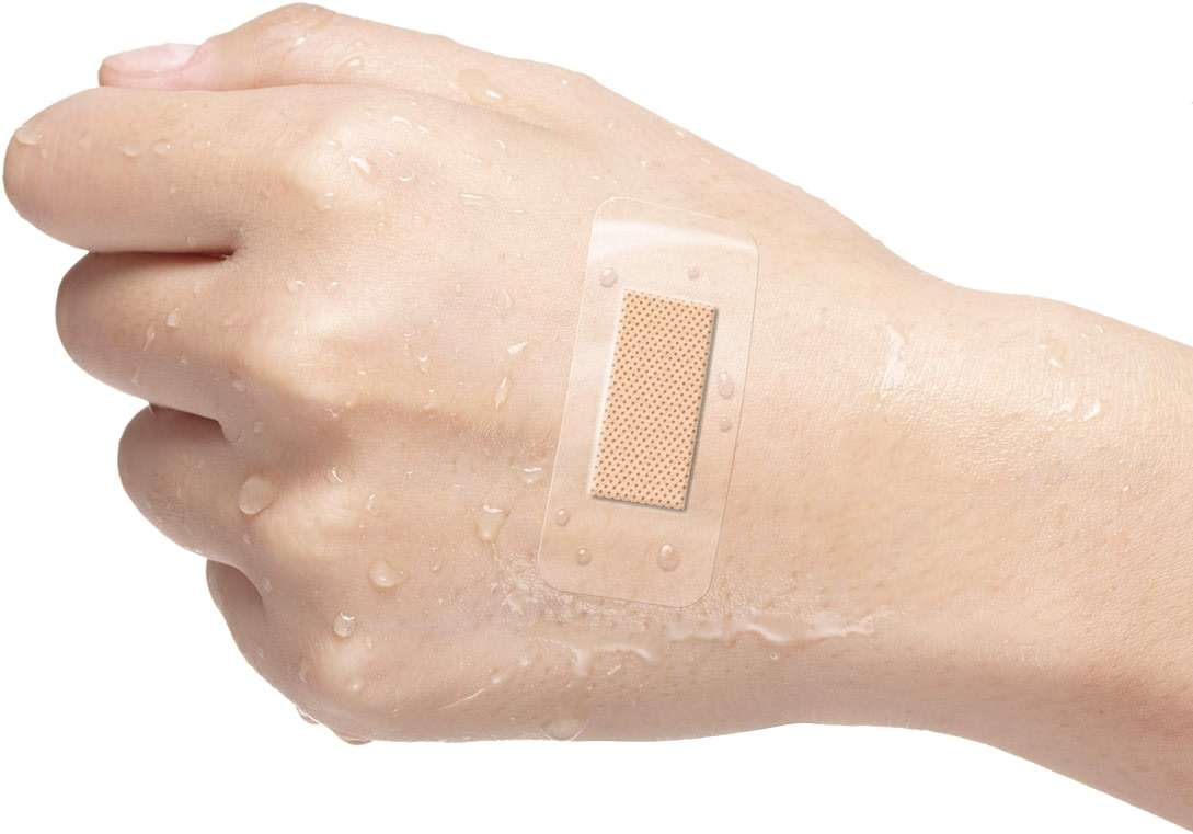 Curad Waterproof Bandage Variety Pack, 3 Styles Included; Assorted Size, 120 Bandages - Image 5
