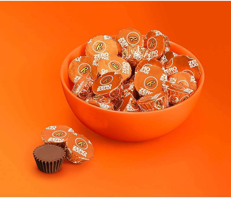 REESE'S Zero Sugar Miniatures Chocolate Peanut Butter Cups, Candy Bag, 5.1 oz - Image 6