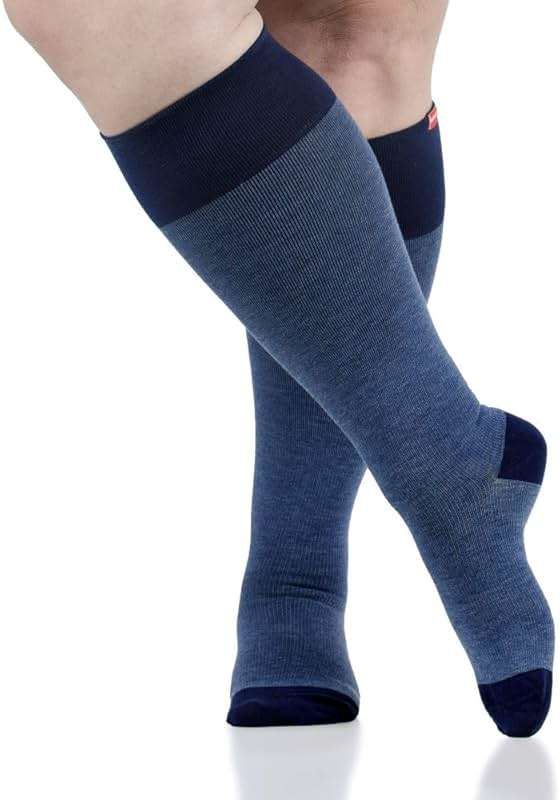 VIM & VIGR Cotton Graduated Compression Socks - Image 2