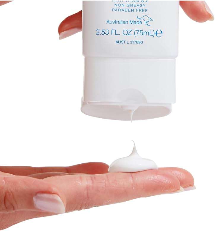 Bondi Sands Fragrance Free Daily Sunscreen Face Lotion SPF 50 | Hydrating UVA + UVB Protection, Non-Greasy, Gentle, Water Resistant | 2.53 Oz/75 mL - Image 2