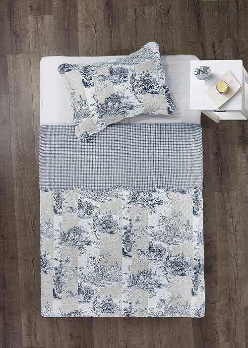 Brilliant Sunshine Blue Toile in Beige and Ivory Patches Quilt Twin Size, Bedding Set with Sham, Reversible Bedspread, Soft Lightweight Coverlet for All Seasons (68"x90") - Image 7
