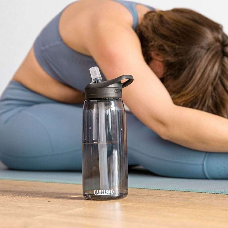 CamelBak Eddy+ Water Bottle with Bite Valve Straw, Leak‑Resistant Easy‑Sip Design for Everyday Hydration, 25oz, Charcoal 2.0 - Image 5