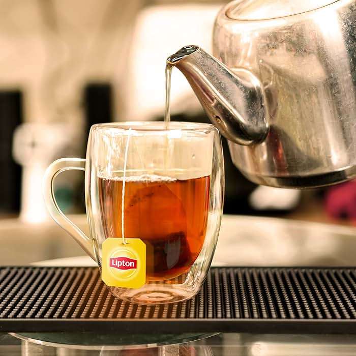 Lipton Black Tea Bags, Hot or Iced, Black tea with Caffeine, 400 Total Bags (200ct - Pack of 2) - Image 4