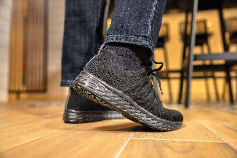Shoes For Crews Men's Slip-Resistant Work Sneakers – Comfortable, Non-Slip Shoes – Ideal for Food Service, Healthcare & Hospitality - EVERLIGHT - Image 13
