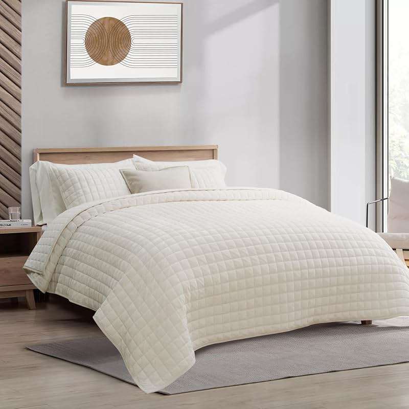 RECYCO Luxury Velvet Quilt Set Full Queen Size, Lightweight Velvet Comforter Set, Oversized Bedspread Coverlet Quilted Bedding Set, with 2 Matching Pillow Shams, for All Season, Cream White - Image 1