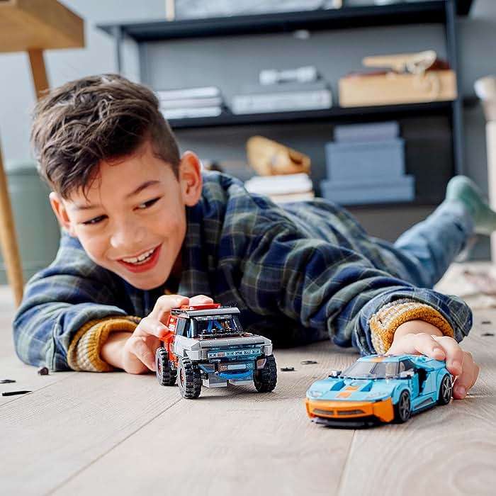 LEGO Speed Champions - Ford GT Heritage Edition and Bronco R (76905.) - Image 14