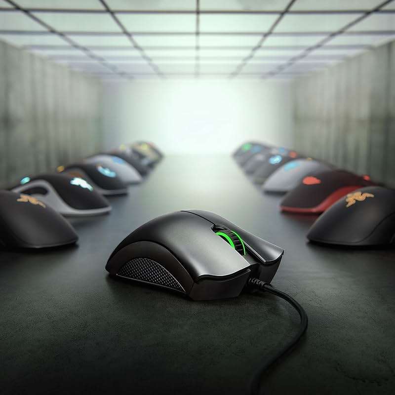 Razer DeathAdder Essential Gaming Mouse: 6400 DPI Optical Sensor - 5 Programmable Buttons - Mechanical Switches - Rubber Side Grips - Classic Black - Image 6