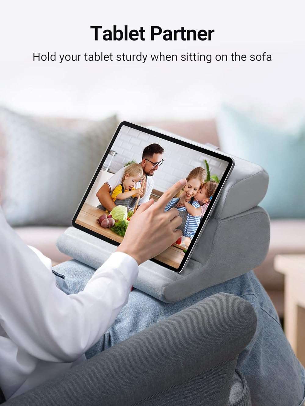 UGREEN Tablet Pillow Stand for Lap Soft Holder Bed with 3 Viewing Angles Adjustable Home Office Accessories Compatible with iPad Pro 13 12 11 10.5 Air Mini 5 4 3 2 Phone 16 15 14 E-Reader Grey - Image 2