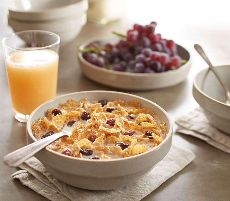 Post Raisin Bran Cereal, Made with Wheat and Bran Flakes and Sweet Sun-Maid Raisins, 16.6 OZ Box - Image 6