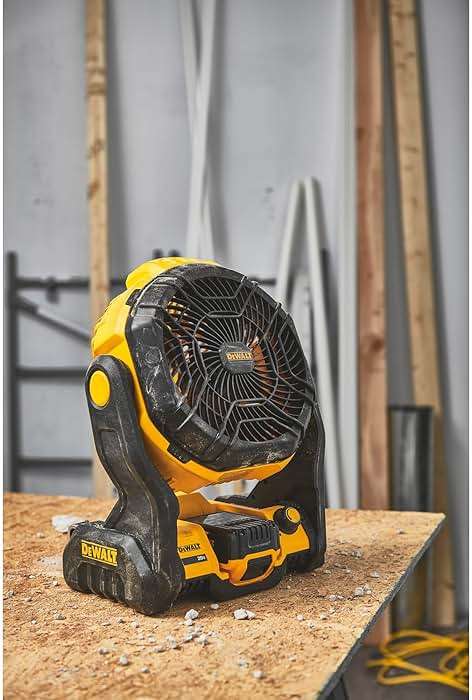 DEWALT 20V MAX Portable Fan, Battery Powered Rechargeable Cordless Shop Fan, Up to 4.5 Hrs Runtime, Variable Speed, 650 CFM, Tool Only (DCE512B) - Image 2