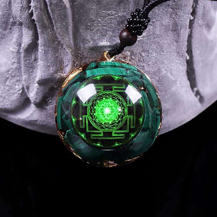 Day Day Up Orgonite Pendant Malachite Green Crystal Orgone Pendant Necklace Reiki Spiritual Healing Energy Jewelry For Women (1) - Image 5