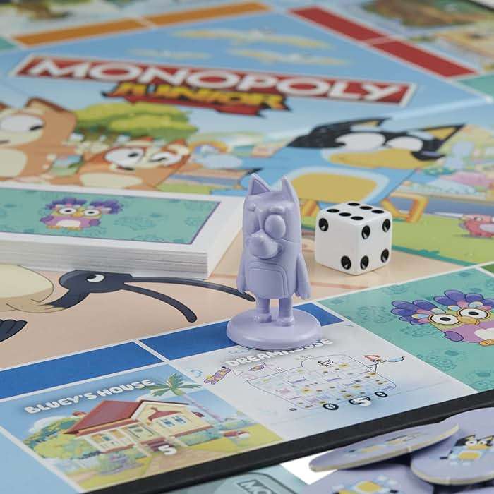 Hasbro Gaming Monopoly Junior Bluey Edition Board Game | Kids Play as Bluey, Bingo, Mum & Dad for Girls & Boys | Ages 5+ (Amazon Exclusive) - Image 2