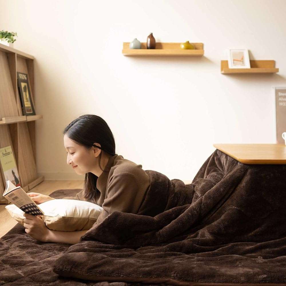 EMOOR Boa Fleece Kotatsu Futon Comforter, Heat-Retention-Plus, Soft & Silky Touch Blanket Throw, Square 75x75in, Brown - Image 4