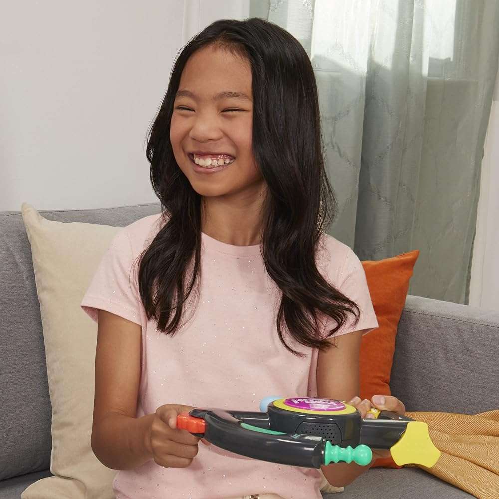 Hasbro Gaming Bop It Extreme Electronic Game for 1 or More Players, Fun Party Interactive Game for Kids Ages 8+, 4 Modes Including One-On-One Mode (Amazon Exclusive) - Image 12