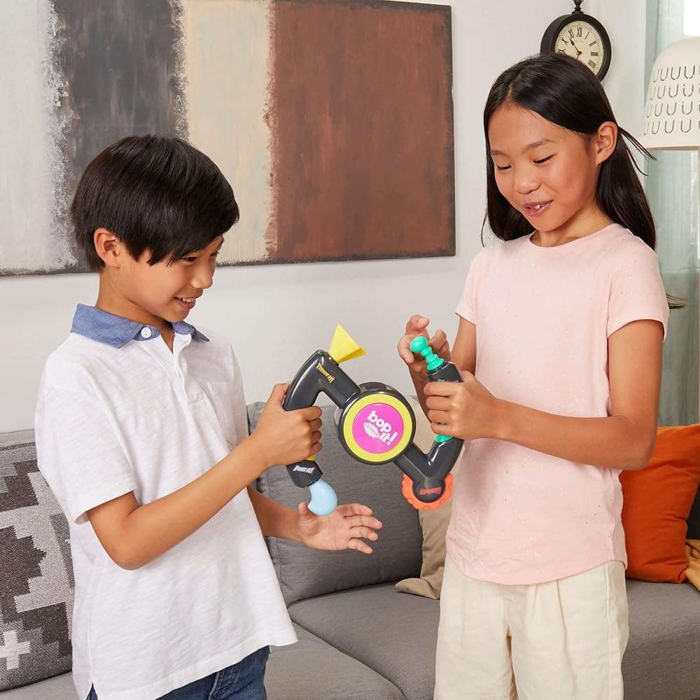 Hasbro Gaming Bop It Extreme Electronic Game for 1 or More Players, Fun Party Interactive Game for Kids Ages 8+, 4 Modes Including One-On-One Mode (Amazon Exclusive) - Image 10