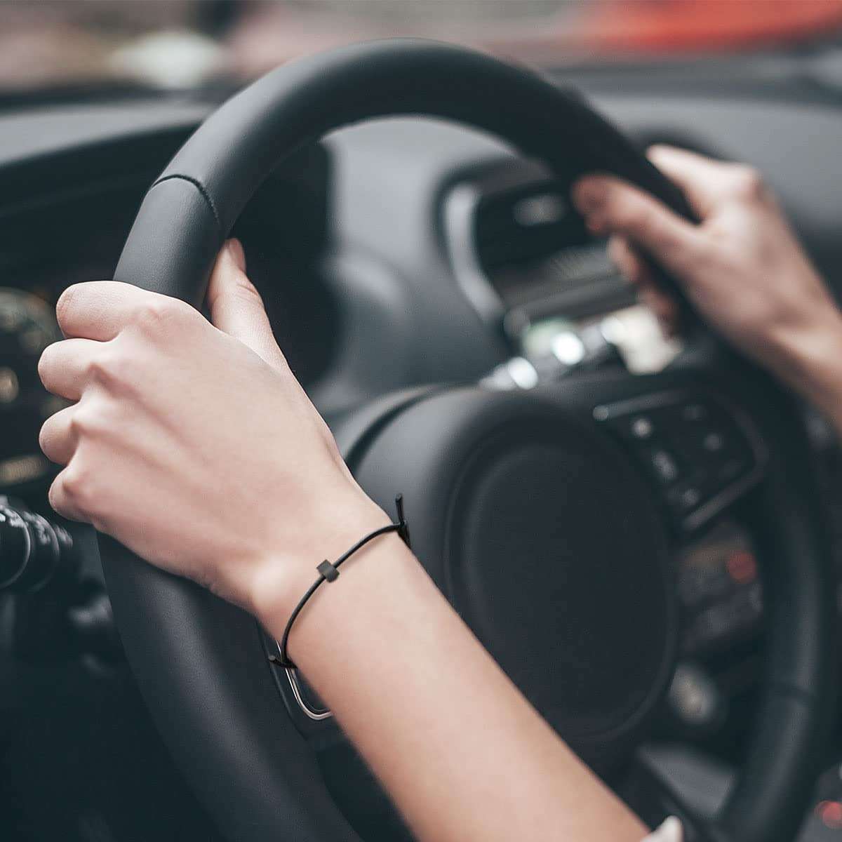 2Pcs Bracelet Car Window Breaker,Car Glass Breaker Wrist Strap with Tungsten Carbide Bead,Car Emergency Escape Tool,Car Safety Bracelet Tempered Glass Breaker Rescue Tool,Portable Vehicle Rapid Escape - Image 5