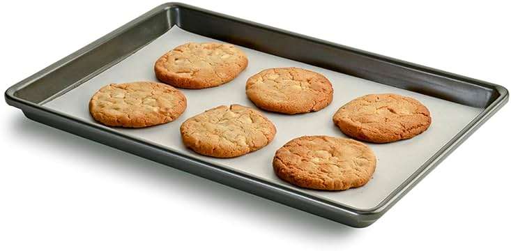 Amazon Basics Non-Stick Parchment Paper for Baking, Cooking, Oven Safe, 15 inches, 90 Sq Ft Roll, 1 Pack - Image 5
