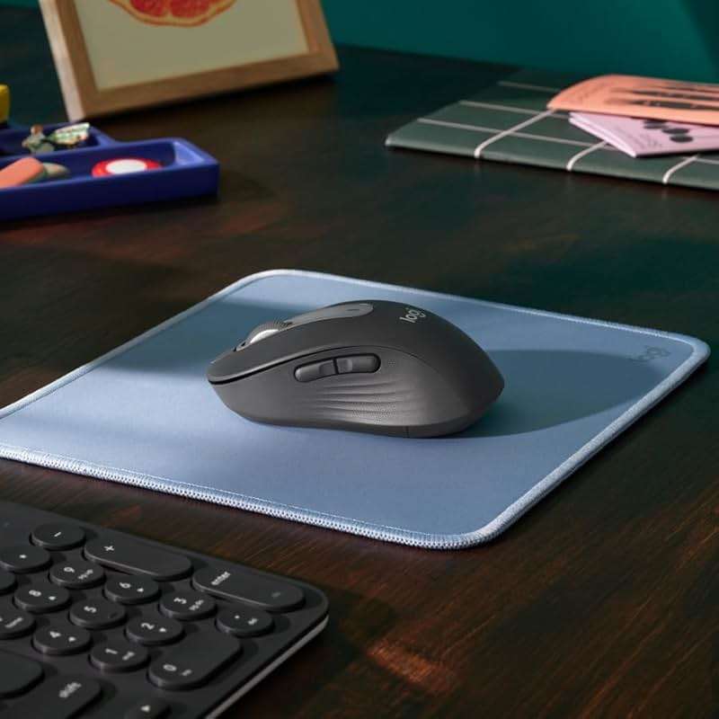 Logitech Signature M650 Wireless Mouse - for Small to Medium Sized Hands, 2-Year Battery, Silent Clicks, Customizable Side Buttons, Bluetooth, Multi-Device Compatibility (Graphite) - Image 2