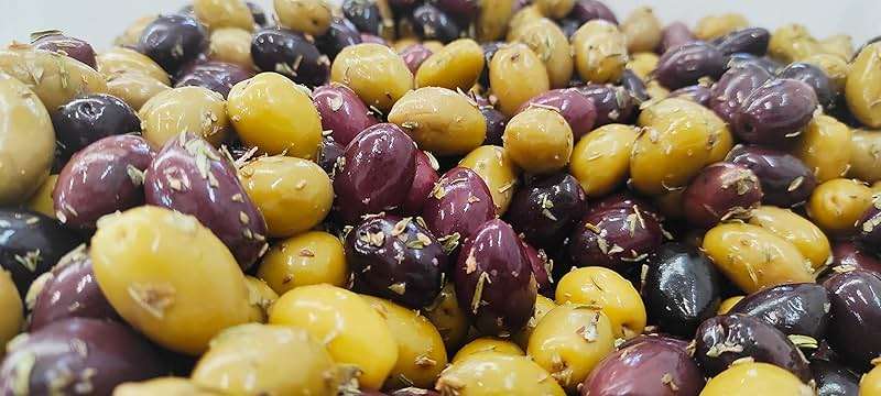 Pack of 4 Variety Mix Olives in Vacuum, 2 Greek Olive Varieties with 4 flavors, Freshly Sealed Olives with Extra Virgin Oil 4X200g - Image 5