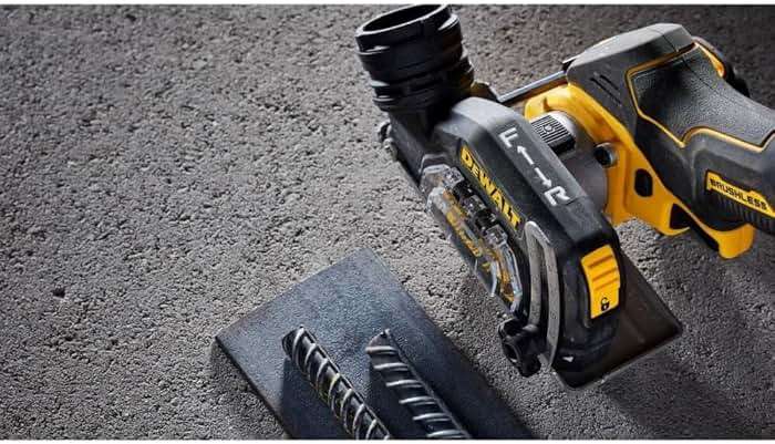 DEWALT 20V MAX XR Cut Off Tool, Brushless and Compact, Bare Tool Only (DCS438B) - Image 2