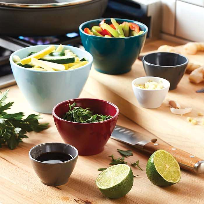 Rachael Ray Tools and Gadgets Nesting/Stackable Measuring Cups Set, 6 Piece - Assorted Colors - Image 6