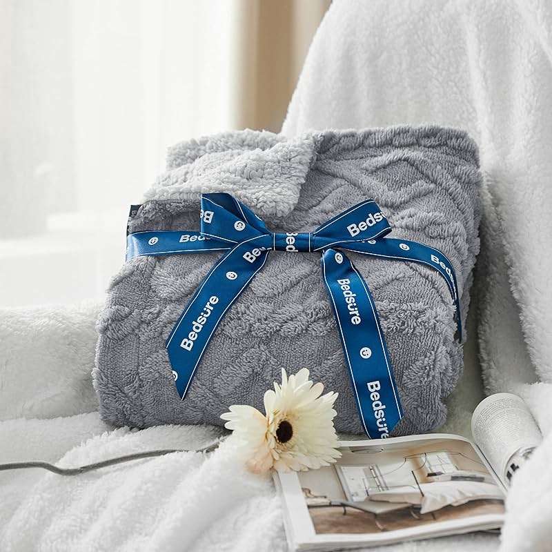 Bedsure Sherpa Queen Size Blanket for Bed - Fleece Soft Fluffy & Cozy Cable Jacquard Tufted Throw Blankets for Women Gift, Thick Warm for Winter and All Seasons, Grey, 90x90 Inches - Image 5