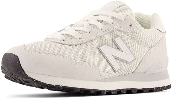 New Balance Women's 515 V3 Sneaker - Image 1