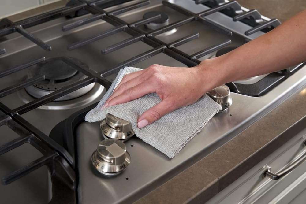 Rubbermaid Microfiber Cloth Towels 24 Pack 14"x14" Non-Scratch Reusable/Washable for Cleaning/Wiping/Polishing for Home/Kitchen/Car - Image 10