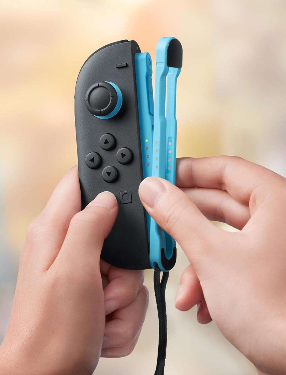 Joy-Con™ 2 (L) Light Blue - Image 7