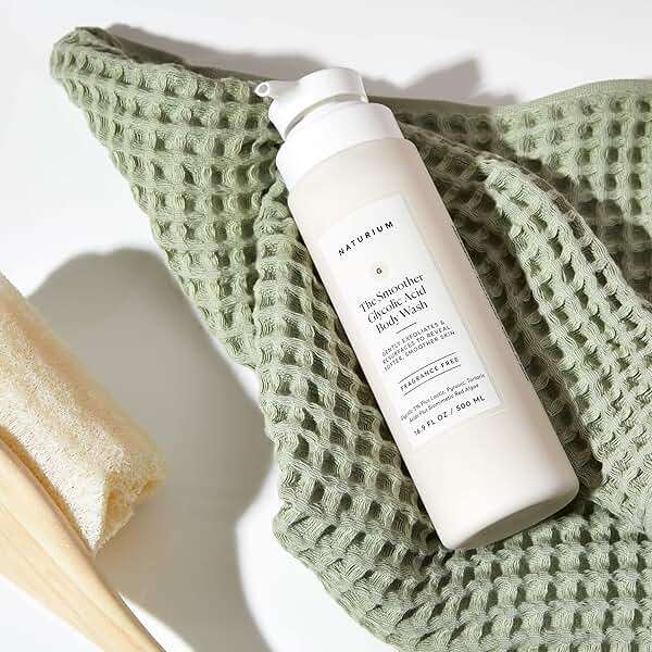 Naturium The Smoother Glycolic Acid Exfoliating Body Wash, Soft & Smoothing Cleanser, 16.9 oz - Image 4