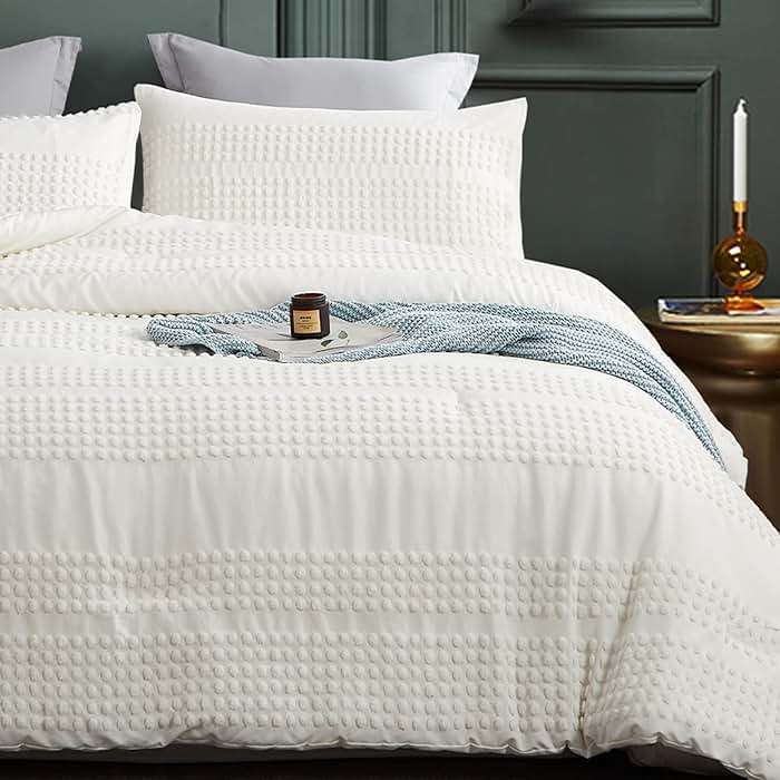 Cupocupa Queen Comforter Set White Comforters Queen Size Sets Boho Tufted Shabby Chic Vintage Farmhouse Bedding Set Soft Fluffy Lightweight Comforter with 2 Pillow Cases for All Season - Image 1