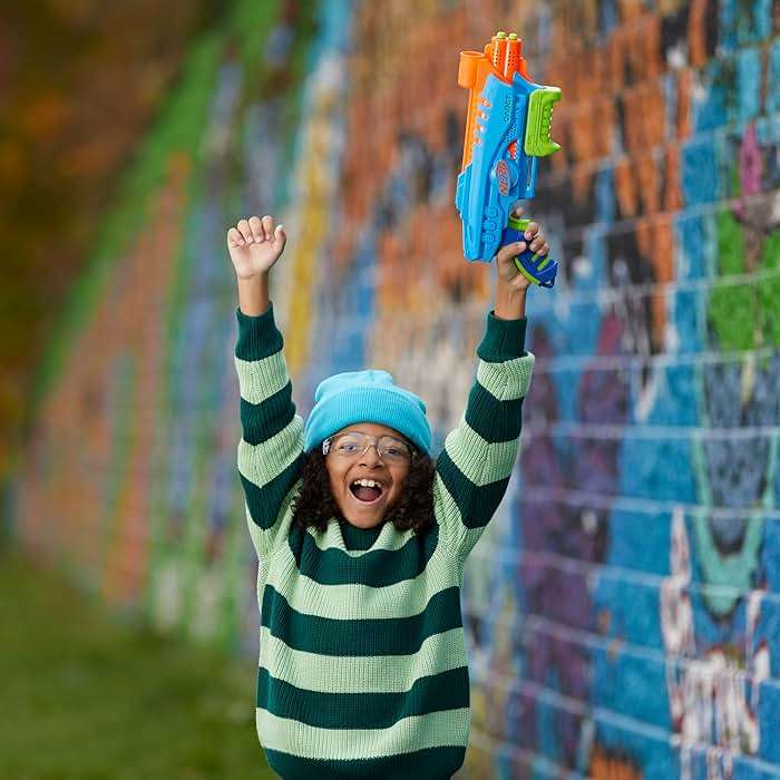 NERF Elite Junior Ultimate Starter Set, 2 Easy Play Blasters, 15 Darts for Kids Outdoor Games, Ages 6 & Up - Image 7