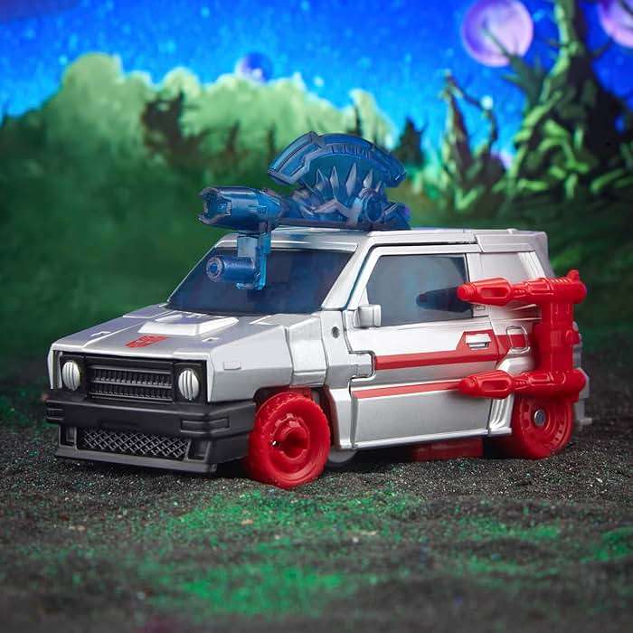 Transformers Toys Legacy Evolution Deluxe Crosscut Toy, 5.5-inch, Action Figure for Boys and Girls Ages 8 and Up - Image 5