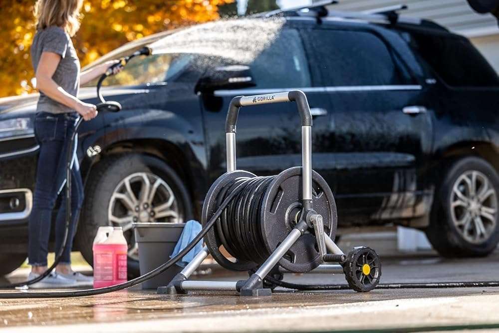 Gorilla 200’ Aluminum Zero-Rust Upright Hose Reel - Image 10