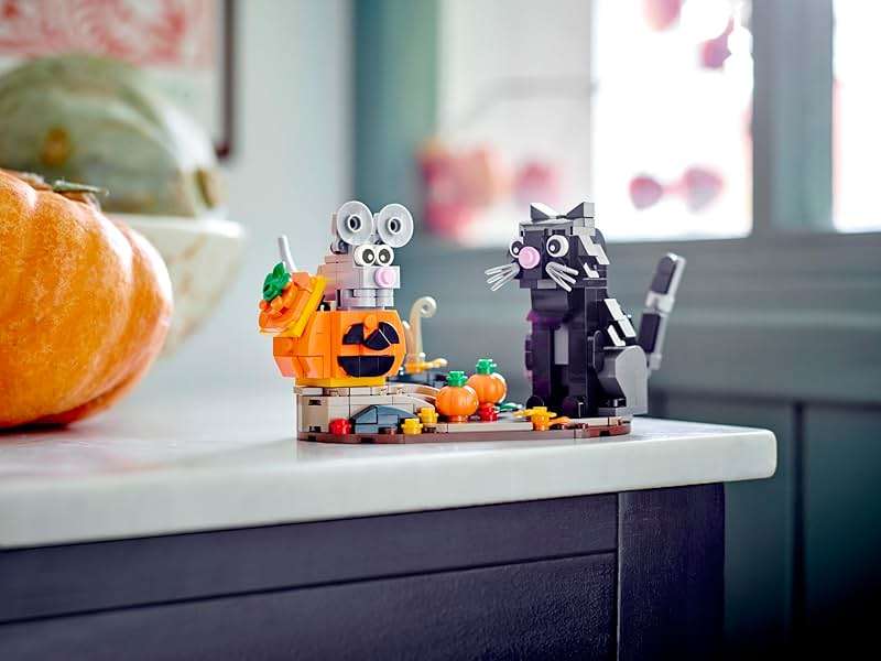 LEGO Halloween Cat & Mouse 40570 Building Kit, Whimsical Halloween Dtecor with Adorable Cat, Mouse, and Pumpkin Toys, Halloween Toy - Image 2