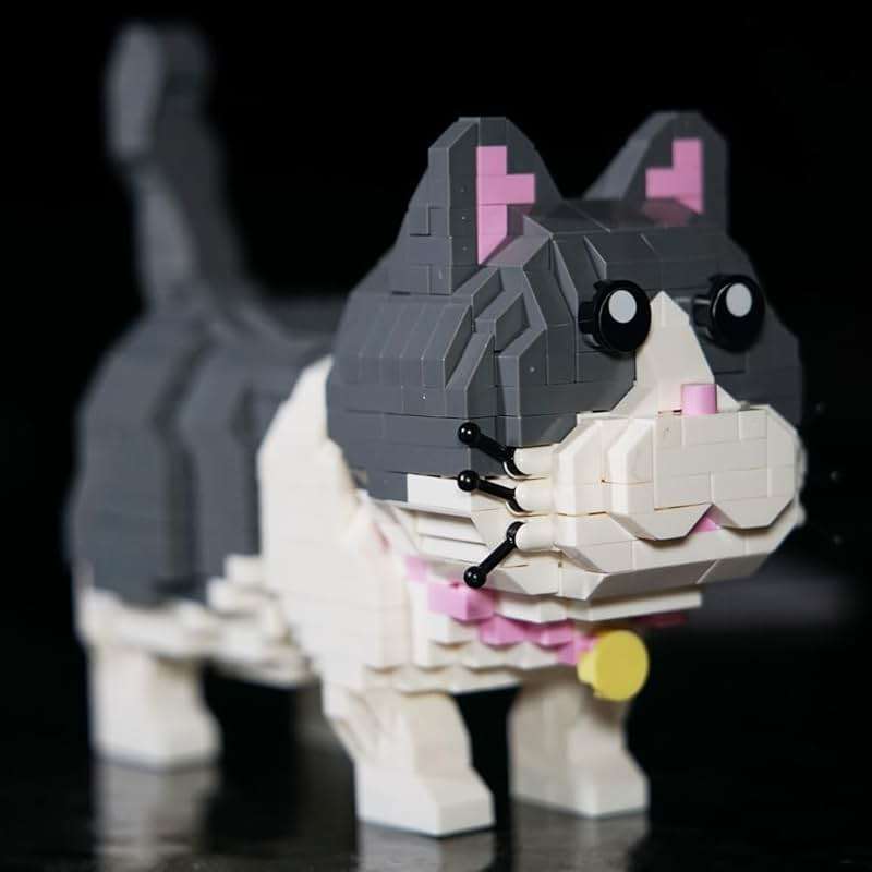 Myweyde Black Cat Building Blocks, Micro Building Blocks Cats, Cute Animal Series Micro Mini Building Blocks Kit, Cat Mini Building Blocks for Boys & Girls (Cat - 673Pcs) - Image 2