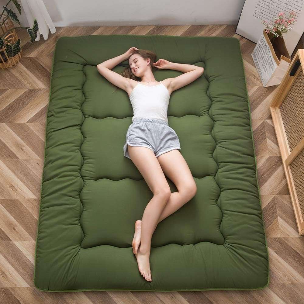 MAXYOYO Japanese Futon Mattress Twin Size Floor Mattress, Thicken Tatami Mat Sleeping Pad Roll Up Mattress Floor Folding Couch Mattress Pad for Guest Room, Green, Twin - Image 1